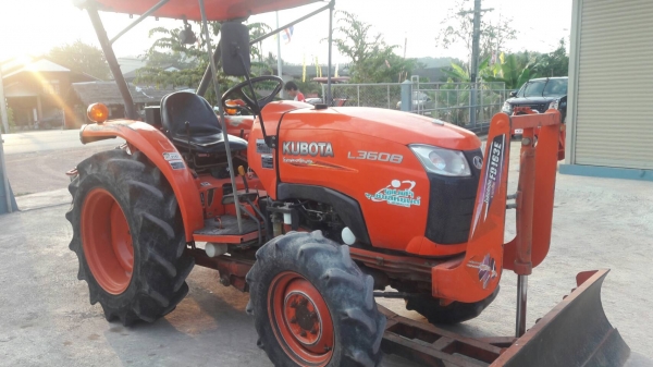 ขายรถไถKubota L3608 รถสวยเดิมๆๆสภาพดีพร้อมใช้ อุปกรณ์ครบ3ชิ้น มีเล่มพร้อมโอนครับ ขายรถไถKubota L3608 รถสวยเดิมๆๆสภาพดีพร้อมใช้ อุปกรณ์ครบ3ชิ้น มีเล่มพร้อมโอนครับ
