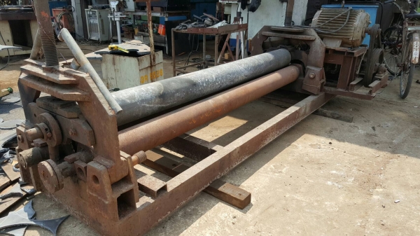 ขายเครื่องม้วน6ฟุตม้วนได้8มิลราคาเบาๆๆครับ