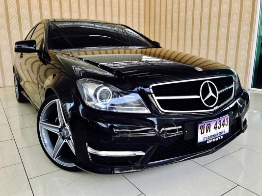 Mercedez Benz C180 Coupe Topสุด บอกคำเดียวอย่างกับป้ายแดง Mercedez Benz C180 Coupe Topสุด บอกคำเดียวอย่างกับป้ายแดง