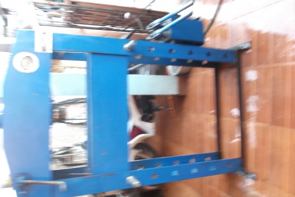 แท่นอัด30ตันฐานกว้าง90ซม สูง170ซม พร้อมใช้