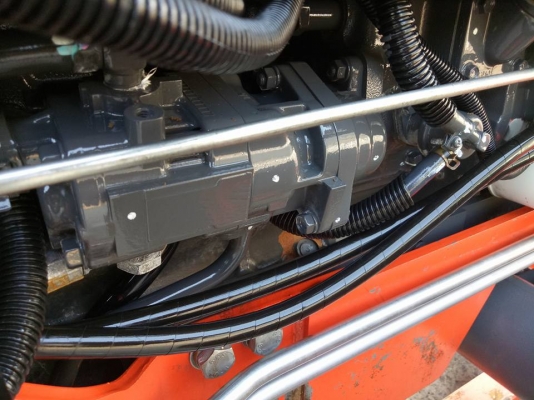 คูโบต้า L4708SP 4 WD รถเกรด AAA  ทำงาน 416 ชั่วโมง ใบมีดดันหน้าตราช้าง ผานหลังใหม่ 6X24 CMT