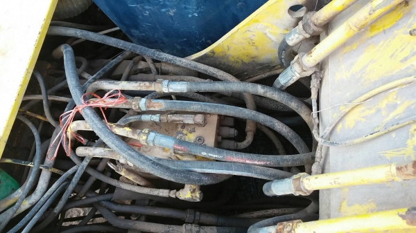 Kobelco sk200mark3 พร้อมใช้งาน