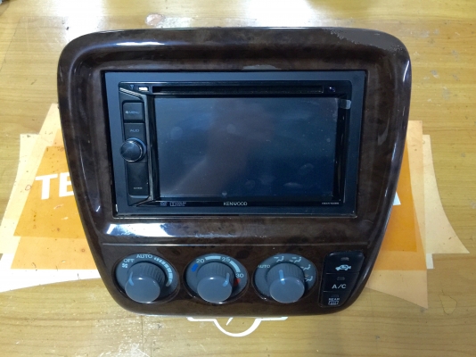 ขายวิทยุ 2 ดิน KENWOOD-DDX1035 จอ 6.2" อุปกรณ์ครบๆ ขายวิทยุ 2 ดิน KENWOOD-DDX1035 จอ 6.2" อุปกรณ์ครบๆ