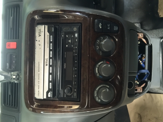 ขายวิทยุ 2 ดิน KENWOOD-DDX1035 จอ 6.2" อุปกรณ์ครบๆ ขายวิทยุ 2 ดิน KENWOOD-DDX1035 จอ 6.2" อุปกรณ์ครบๆ