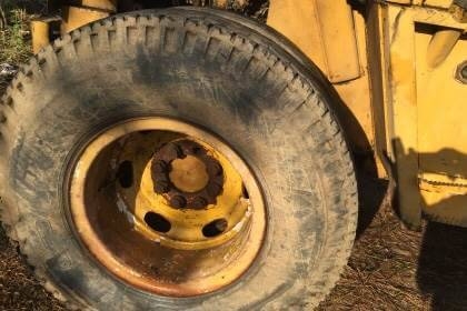 KOMATSU 507 เอวอ่อน 295,000 บาท เครื่องดี เกียร์ดี ปั้มแรง เอกสารชื่อขาย  รถอยู่ จ.สกลนคร  โทร&amp;ไอดีไลน์0610710295