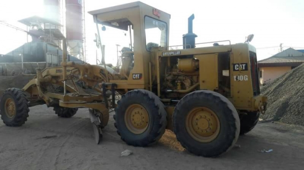 ขาย 2,380,000 CATTERPILAR 140G 5MD1700 เครื่องดี เกียร์แรง ระบบไฮโดลิคทำงานสมบูรณ์ เอกสารเล่มทะเบียน รถสวยพร้อมใช้เอกสารพร้อมโอน รถอยู่ จ.ร้อยเอ็ด  090-772-3710 090-772-3708