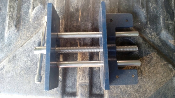 ขายปากกาจับชิ้นงานจีนเก่าเก็บหลายสิบปี