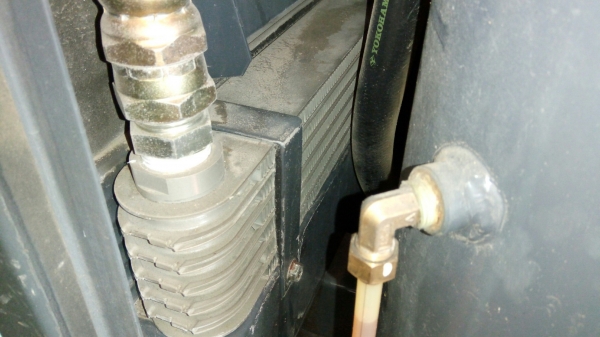 Airman PDS90SC : เครื่องปัํมลม 90cfm : 7 บาร์  นำเข้าจากญี่ปุ่น โทร. 080-6565422 (หนิง)