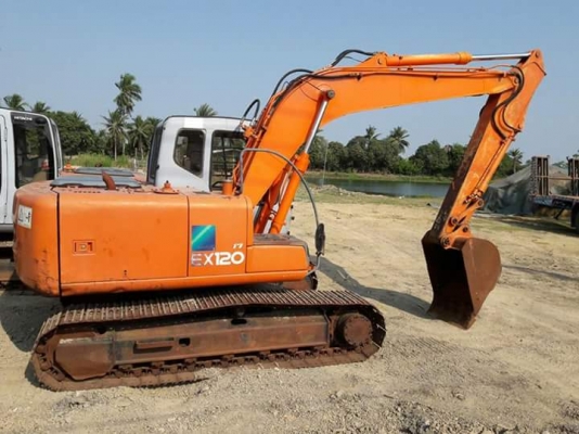 ขายHITACHI EX120-5 เก่าญี่ปุ่นแท้  มาใหม่  มีลายแย๊ก  สภาพสวย  เครื่องปั๊มดี  ลองระบบกันได้ทุกวัน  โทร  089-3818694  ดวงนภา