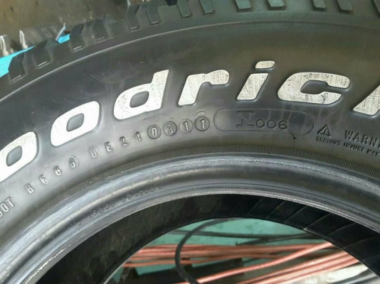 BF KO1 USA. 30-9.5-15 ปี11 สภาพสวยๆ 1ชุด BF KO1 USA. 30-9.5-15 ปี11 สภาพสวยๆ 1ชุด