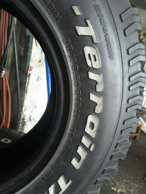 BF KO1 USA. 30-9.5-15 ปี11 สภาพสวยๆ 1ชุด BF KO1 USA. 30-9.5-15 ปี11 สภาพสวยๆ 1ชุด