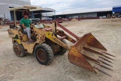 ขายรถตักล้อยาง YANMAR Y15W (ขับเคลื่อน4ล้อ) ขายรถตักล้อยาง YANMAR Y15W (ขับเคลื่อน4ล้อ)