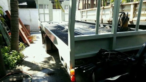 ขายรถ สไลด์  HINO FC 120 แรง รถห้าง  ยาว 5.50 ม.กว้าง 2.2 ม.  รถพร้อมใช้งาน  ราคา 440,000  บาท