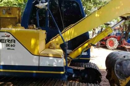 KOBELCO SK60 MART III ราคา 535,000 บาท รถสภาพสวยพรัอมใช้งาน เครื่องปั้มดี แอร์เย็น ช่วงล่างสวย รถพร้อมใช้งาน เอกสารอินวอยท์  รถอยู่ จ.ขอนแก่น โทร&amp;ไอดีไลน์ 0610710295