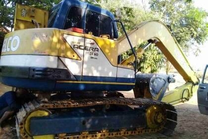 KOBELCO SK60 MART III ราคา 535,000 บาท รถสภาพสวยพรัอมใช้งาน เครื่องปั้มดี แอร์เย็น ช่วงล่างสวย รถพร้อมใช้งาน เอกสารอินวอยท์  รถอยู่ จ.ขอนแก่น โทร&amp;ไอดีไลน์ 0610710295