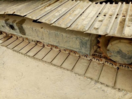 ขาย 700,000 KOMATSU  PC120-6 ไฟฟ้าครบ เครื่องดี ปั้มแรง เอวดี ช่วงล่างเต็ม รถพร้อมใช้ รถอยู่ ปทุมธานี 090-772-3710 090-772-3708