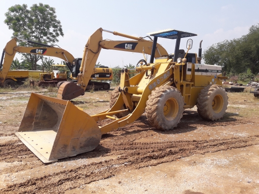 ขายด่วนรถตักล้อยางเอวอ่อนรถนำเข้าkomatsu=510กรองคู่