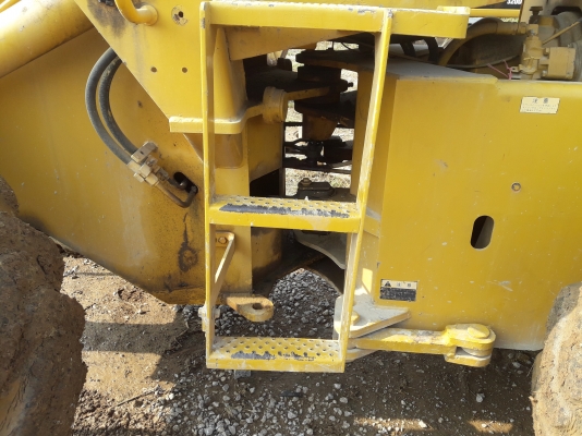 ขายด่วนรถตักล้อยางเอวอ่อนรถนำเข้าkomatsu=510กรองคู่