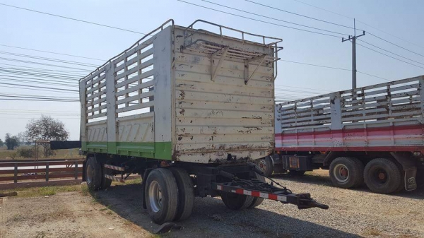 ขาย ลูกพ่วงสามมิตรสองเพลาไม่ดั้ม ปี 48 สภาพพร้อมใช้งาน เอกสารพร้อมโอน  สนใจติดต่อได้ค่ะ โทร 089-7087998,081-7855503 เรายินดีให้บริการค่ะ