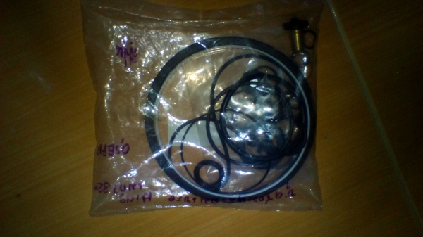 ขายชุดซ่อมหม้อลมเบรค hino mega320