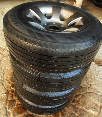 แม็กกระบะขอบ15 เอนไกแท้ 6รู139 ยางบริดสโตน 215-70-15 ดอกหนา แม็กกระบะขอบ15 เอนไกแท้ 6รู139 ยางบริดสโตน 215-70-15 ดอกหนา