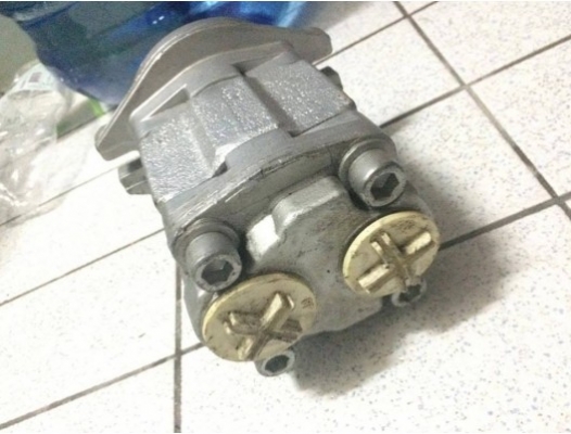 ขายปั้มไฮโดรลิครถเครน 3 ตัน ราคา 3000 บาทโทร 0920976322