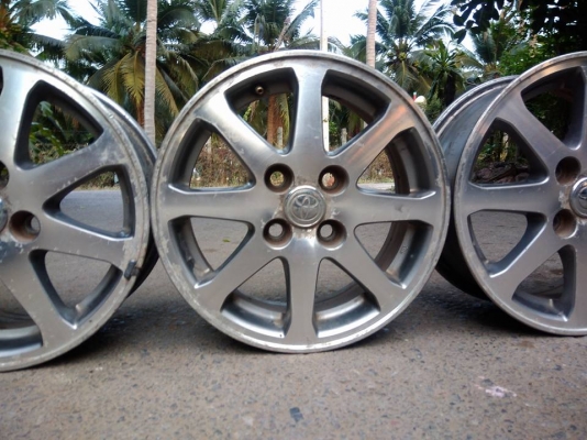 ขายล้อแม็ก Toyota Vios ขอบ 14 ชุดละ 1,800 บาท ขายล้อแม็ก Toyota Vios ขอบ 14 ชุดละ 1,800 บาท