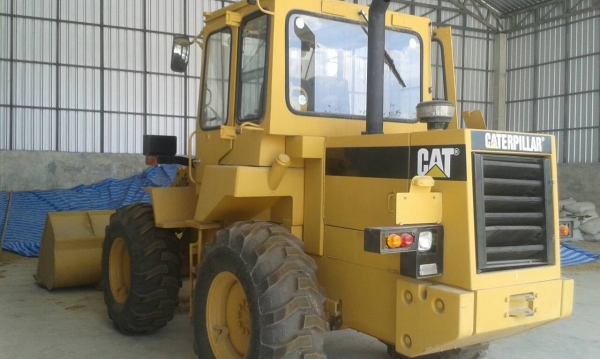 ขาย รถ ตัก ล้อ ยาง CAT รุ่น 910 E  สวย สวย เดิม ๆ  พร้อม ใช้งาน