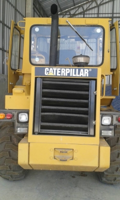 ขาย รถ ตัก ล้อ ยาง CAT รุ่น 910 E  สวย สวย เดิม ๆ  พร้อม ใช้งาน