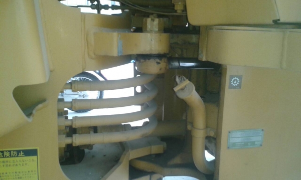 ขาย รถ ตัก ล้อ ยาง CAT รุ่น 910 E  สวย สวย เดิม ๆ  พร้อม ใช้งาน