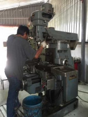 ขายถูกๆ เครื่องมิลลิ่งญี่ปุ่น สภาพสวยพร้อมใช้งาน