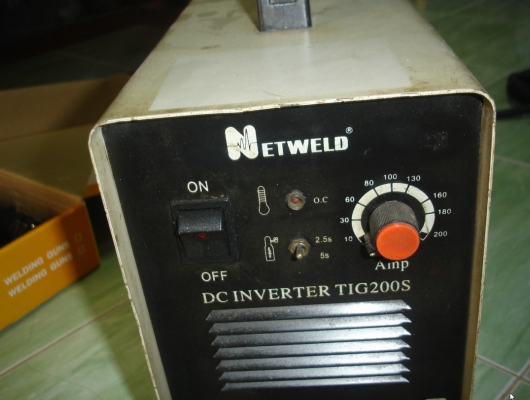 ขายเครื่องเชื่อม อาร์กอน ยี่ห้อ netweld inverter tig200s