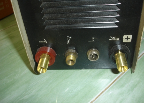 ขายเครื่องเชื่อม อาร์กอน ยี่ห้อ netweld inverter tig200s