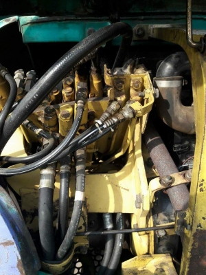 ขาKOMATSU PC45-1E  เก่าญี่ปุ่นแท้  สภาพสวย  เครื่องดำ  ลองระบบกันได้ทุกวัน โทร 089-3818694  ดวงนภา