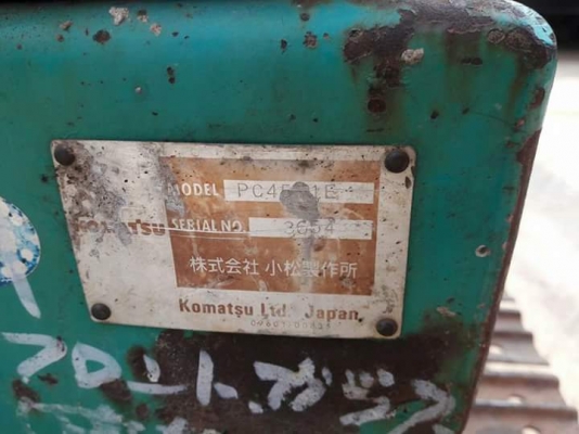 ขาKOMATSU PC45-1E  เก่าญี่ปุ่นแท้  สภาพสวย  เครื่องดำ  ลองระบบกันได้ทุกวัน โทร 089-3818694  ดวงนภา