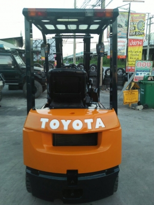 ขาย โฟรคลิฟท์ โตโยต้า รุ่น 7 เบนซิล 1.5 ตันเ
