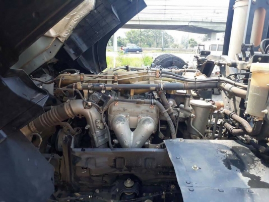 ขายหัวลากพร้อมหาง Isuzu เครื่อง 360 แรง ปี 58 หางพนัส 3 เพลา ไมล์ 13x,xxx ทะเบียนพร้อม