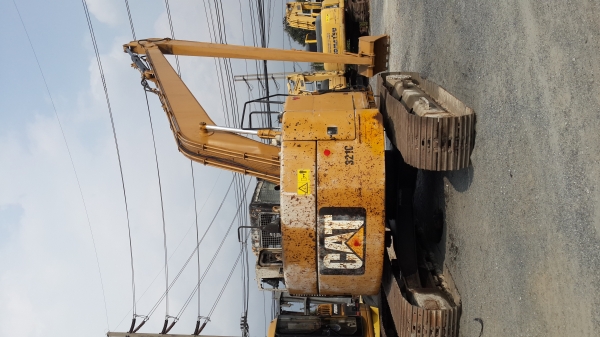 ของมาใหม่สนใจรีบๆเลยค่ะ CATERPILLAR รุ่น 321C สภาพสวยพร้อมใช้งาน (บูมยาว)