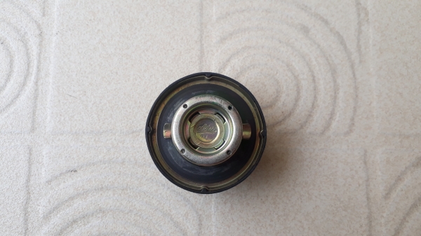 ฝาปิดถังน้ำมัน BMW 750IL