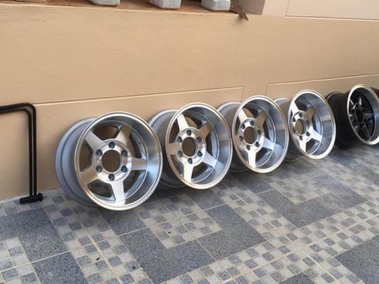 แมกซ์  15x7.5 ET-20  6รู น้ำหนักเบา