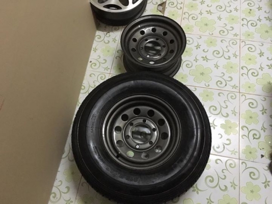 กระทะบรรทุก ขอบ 14 6 รู พร้อมยาง 1 เส้น