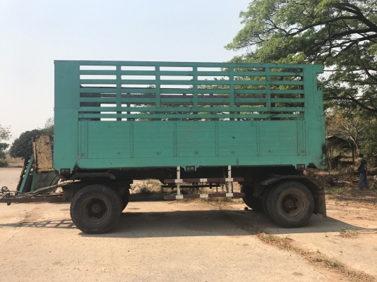 พ่วง 18 ล้อ HINO 3M เครื่อง M10C 240แรง ปี 47 แม่กระบะเหล็กดั้ม / ลูก 2 คานกระบะมิเนียม ดั้ม ราคา 1.