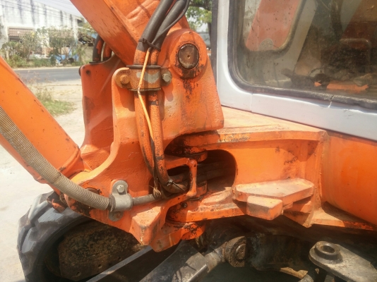 รถขุด Hitachi EX30-1 เก๋ง เก่าญี่ปุ่น รถขุด Hitachi EX30-1 เก๋ง เก่าญี่ปุ่น