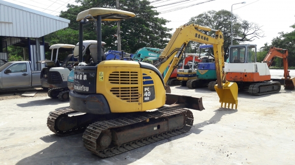 รถขุด Komatsu PC40MR-2 เก่าญี่ปุ่น รถสวยมาก