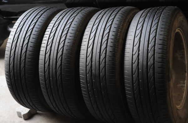 ล้อ 18 พร้อมยาง 265 60 18 ล้อ 18 พร้อมยาง 265 60 18