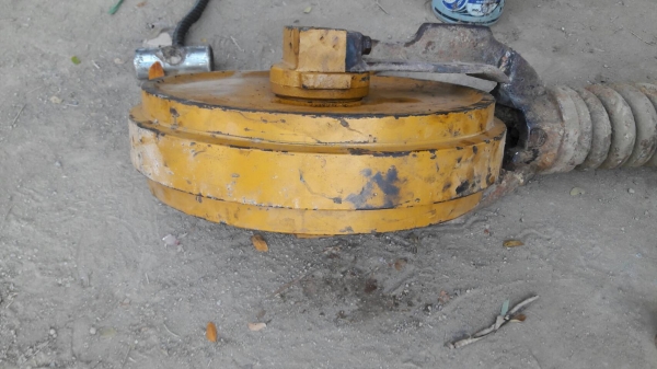 ขายล้อนำรถขุด ของใหม่  //**SH120 135 หน้ากว้าง53ซม  ระยะปีกล้อ 35.5 ซม  สนใจสอบถามหรือสั่งของได้เลยค่ะ ขายราคาถูก ล้อล่ะ8,000บาทเท่านั้น บริการส่งถึงที่