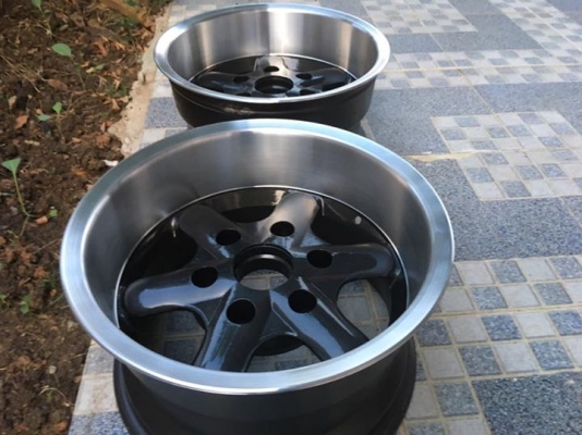 ขายแมกซ์ ขอบ15  กว้าง8.5 นิ้ว 6รู หน้าลึก 4 นิ้ว