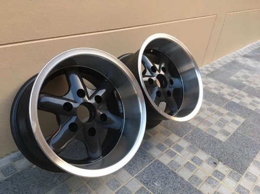 ขายแมกซ์ ขอบ15  กว้าง8.5 นิ้ว 6รู หน้าลึก 4 นิ้ว