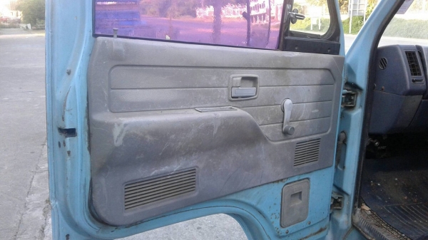 ISUZU NKR  58L รถห้าง 110 แรง เครื่อง 4BE1 ยกหัวได้เกียร์สั้น