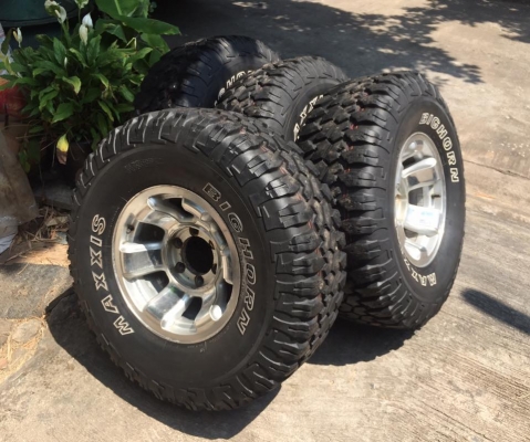 ล้อ15x8 ออฟ-20 ยางMaxxis Bighorn MT 32x11.5x15 ดอกสวย ทุกเส้น